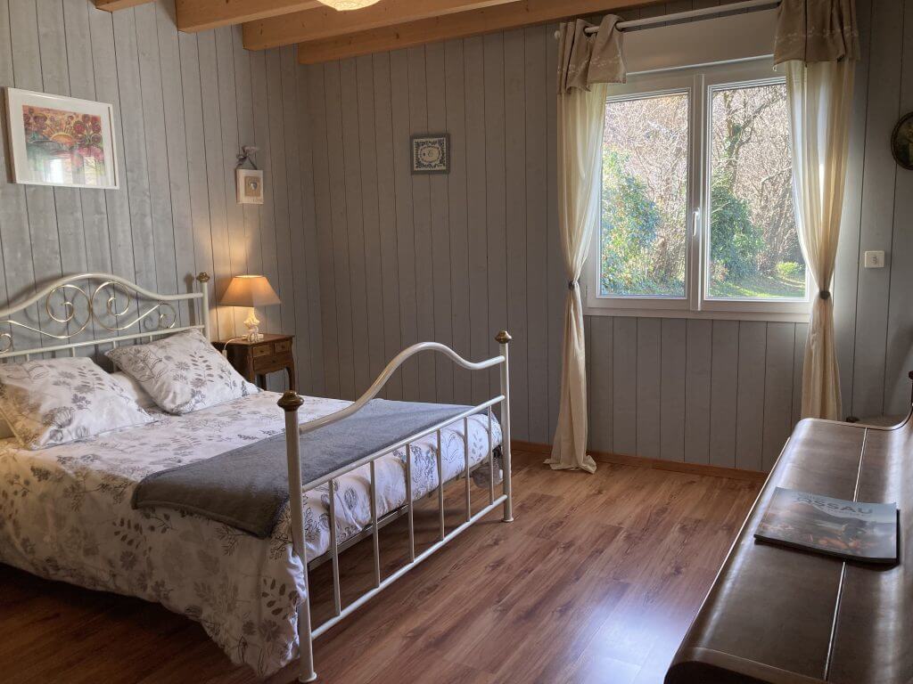 chambre_d'hotes_lo_saunei_valle_oddau_chambre_la_moderne_2