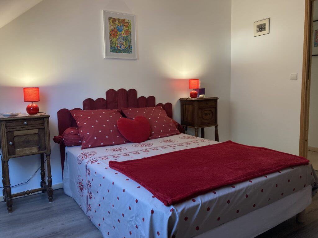 chambre_d'hotes_lo_saunei_valle_ossau_chambre_les_amoureux_2