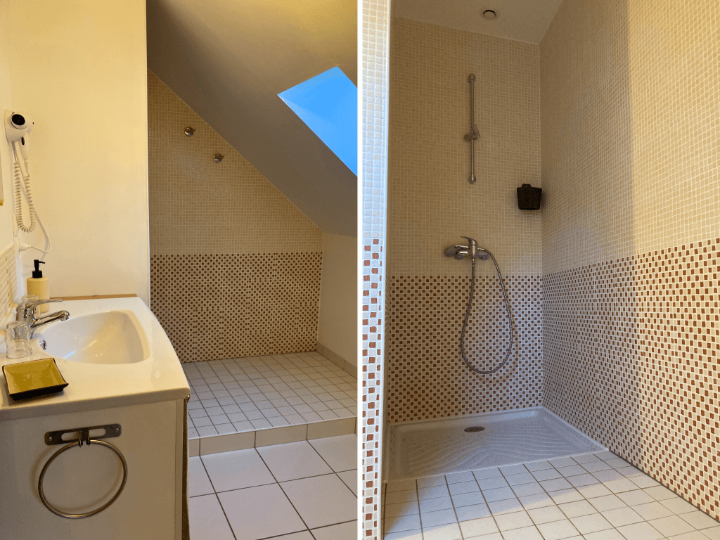 chambre_d'hotes_lo_saunei_valle_ossau_chambre_les_amoureux_sdb