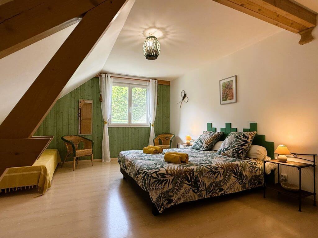lo-saunei-maison_d_hote_valle_ossau_64_chambre_exotique
